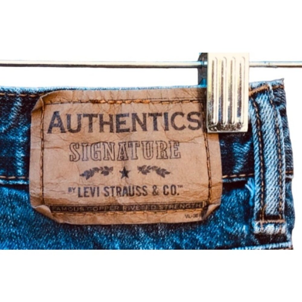 Authentics Signature Levi Strauss Mens Relaxed Fit Blue Jeans 30x30 - Picture 4 of 5